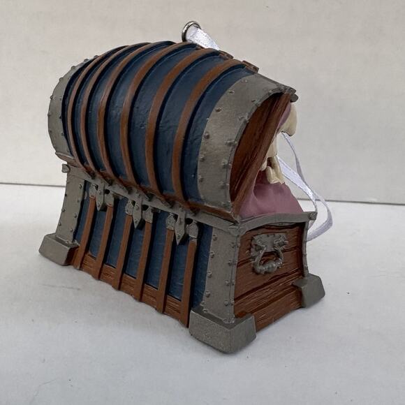 2025 Hallmark Dungeons & Dragons: Honor Among Thieves MIMIC Christmas Ornament - Picture 4 of 10